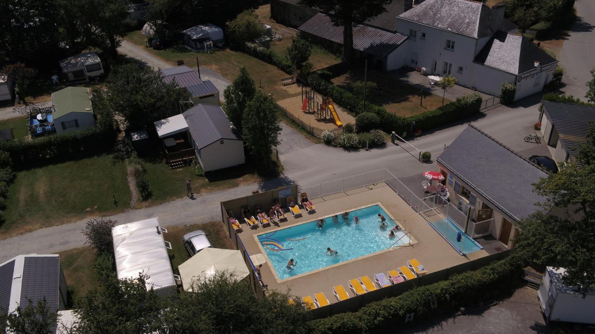 Camping De Brouel Ambon Eksteriør bilde